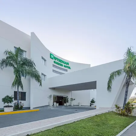 Wyndham Garden Playa Del Carmen-2